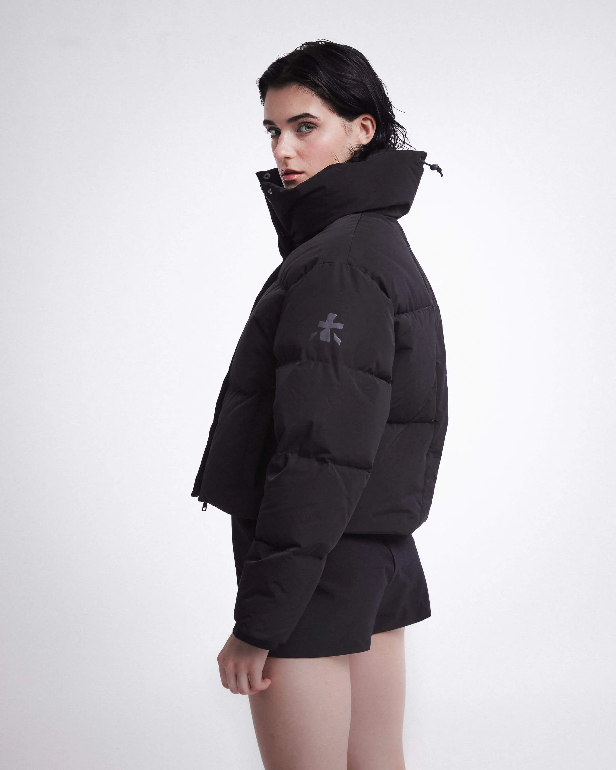 Cropped Nylon Down Jacket Black PR415100